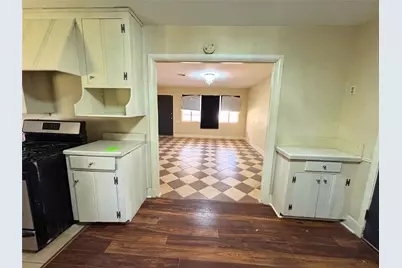 7022 Merriwood Lane, Houston, TX 77076 - Photo 5