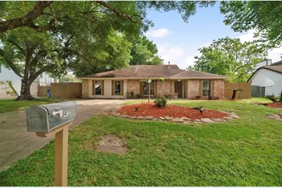 412 Westwood Drive, Friendswood, TX 77546 - Photo 1