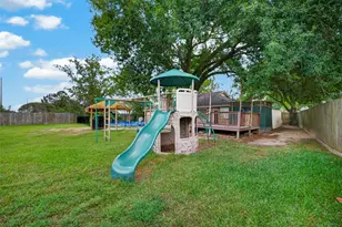 412 Westwood Dr, Friendswood, TX 77546 - Photo 47