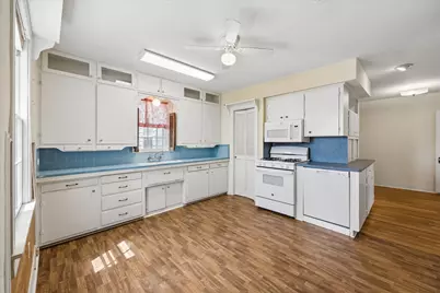 5130 Wonder Hill Road, Chappell Hill, TX 77426 - Photo 11