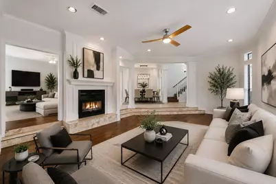 56 Bayou Pointe Drive, Houston, TX 77063 - Photo 1