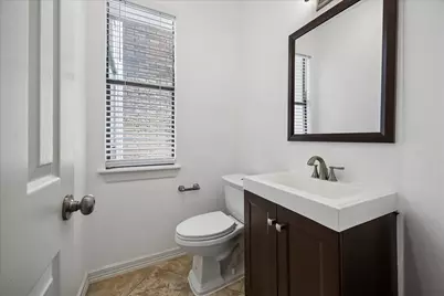 56 Bayou Pointe Drive, Houston, TX 77063 - Photo 25