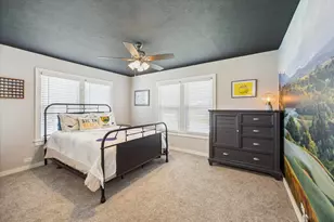 711 S Tesch St, Bellville, TX 77418 - Photo 13