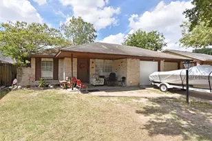 10119 Hannon Dr, Houston, TX 77040 - Photo 1