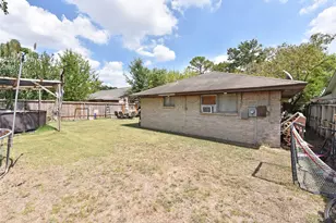 10119 Hannon Dr, Houston, TX 77040 - Photo 19