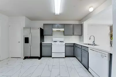 8510 Village Hollow Lane, Houston, TX 77072 - Photo 13
