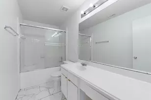 8510 Village Hollow Ln, Houston, TX 77072 - Photo 19