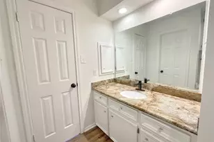 1810 7 Maples Dr, Houston, TX 77345 - Photo 45