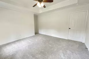 1810 7 Maples Dr, Houston, TX 77345 - Photo 41