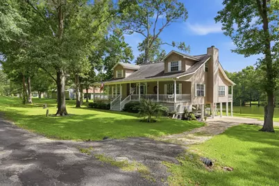 249 Lakeshore Drive, Cleveland, TX 77327 - Photo 5