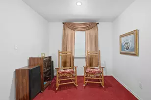 249 Lakeshore Dr, Cleveland, TX 77327 - Photo 23