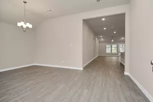 2734 San Bernard Dr, Fresno, TX 77545 - Photo 5