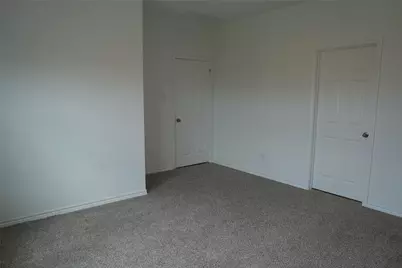 507 Oak Chase Avenue, Dayton, TX 77535 - Photo 15