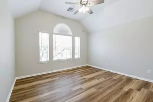 815 Robins Way, Stafford, TX 77477 - Photo 35