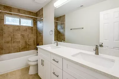 815 Robins Way, Stafford, TX 77477 - Photo 37