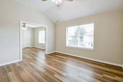 815 Robins Way, Stafford, TX 77477 - Photo 35