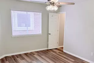 815 Robins Way, Stafford, TX 77477 - Photo 39