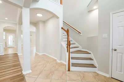 815 Robins Way, Stafford, TX 77477 - Photo 5