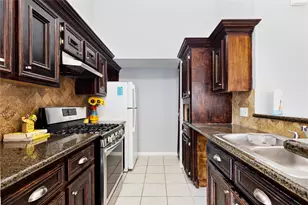 11514 Gullwood Dr, Houston, TX 77089 - Photo 3