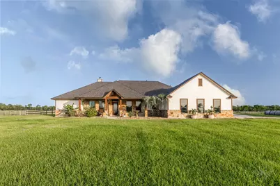20079 Fm 523, Angleton, TX 77515 - Photo 9