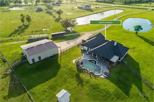 20079 FM523, Angleton, TX 77515 - Photo 11