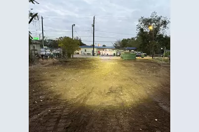 3706 Russell Street, Houston, TX 77026 - Photo 5