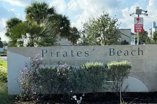 13613 Pirates Beach Blvd, Galveston, TX 77554 - Photo 1