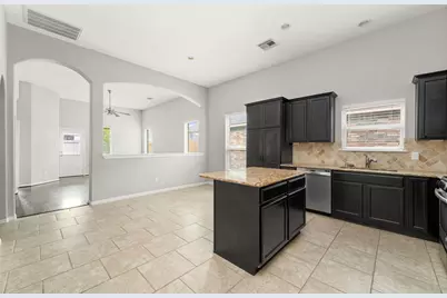 13346 Davenport Hills Lane, Humble, TX 77346 - Photo 5