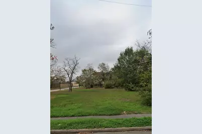 5502 McCulloch Circle, Houston, TX 77056 - Photo 3