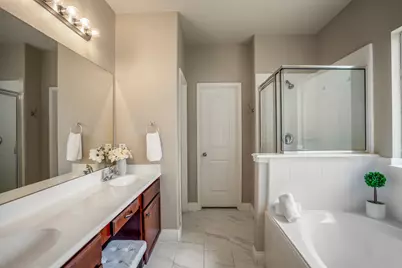 942 Oak Glen Drive, Conroe, TX 77378 - Photo 19