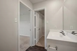 10410 Red Cardinal Dr Dr, Cleveland, TX 77328 - Photo 11
