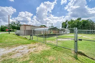 212 & 210 S Tammye Ln, Madisonville, TX 77864 - Photo 21