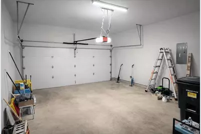 4413 Santorini Ln, Houston, TX 77045 - Photo 15