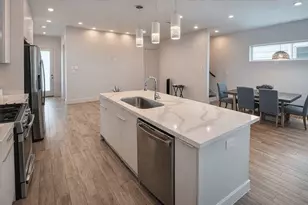 4413 Santorini Ln, Houston, TX 77045 - Photo 3