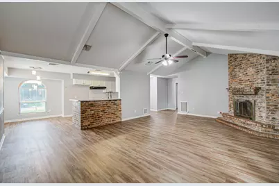 510 Mistywood Drive, Houston, TX 77090 - Photo 9