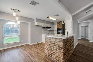 510 Mistywood Dr, Houston, TX 77090 - Photo 11