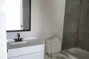 320 Tennessee St, Houston, TX 77029 - Photo 7