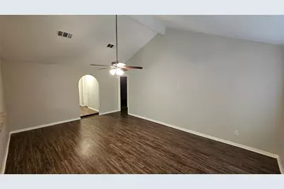 1404 Cactus Street, Baytown, TX 77521 - Photo 5