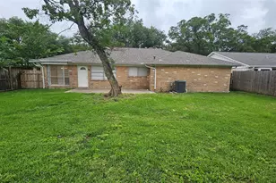 1404 Cactus St, Baytown, TX 77521 - Photo 25