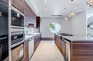 2025 Colquitt St, Houston, TX 77098 - Photo 11