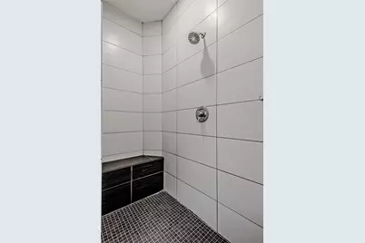 2025 Colquitt Street #E, Houston, TX 77098 - Photo 23