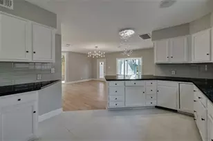 3605 Plumb St, Houston, TX 77005 - Photo 11