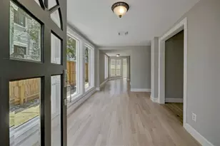 3605 Plumb St, Houston, TX 77005 - Photo 3