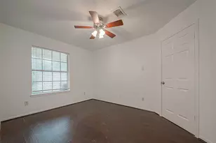 4431 Duesenberg Dr, Pearland, TX 77584 - Photo 17
