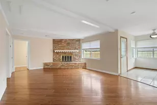 711 Rosewood Dr, Shenandoah, TX 77381 - Photo 13