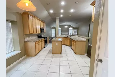 4914 Surrey Park Circle, Katy, TX 77494 - Photo 3