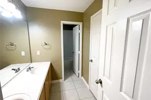 4914 Surrey Park Cir, Katy, TX 77494 - Photo 7
