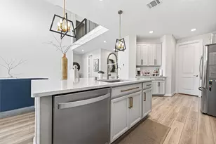 1947 Canyon Live Oak St, Conroe, TX 77304 - Photo 21