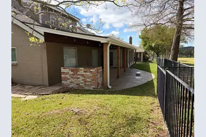 1122 Lakeside Drive, Huntsville, TX 77320 - Photo 9