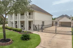 3612 Fir Hollow Way, Pearland, TX 77581 - Photo 3